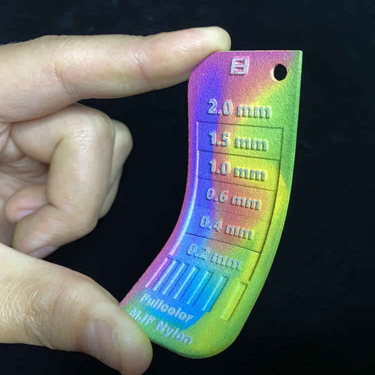 Stampa 3D a colori personalizzata e prototipazione rapida con materiale plastico
