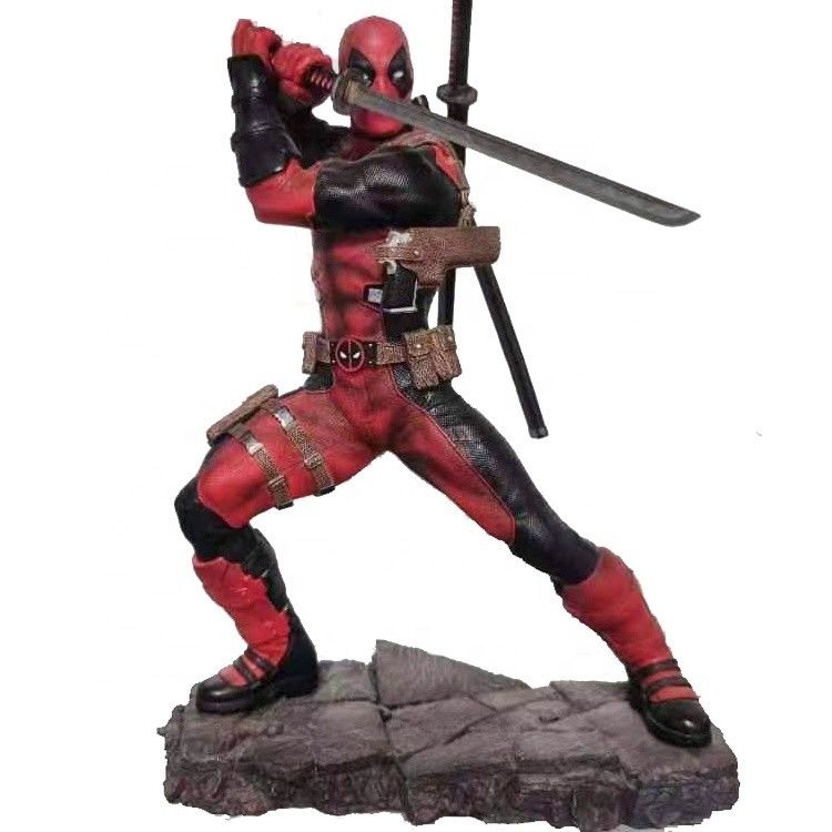 Prototipi di modello di resina di alta qualità di Deadpool. Stampa 3D SLA personalizzata e fusione a vuoto.