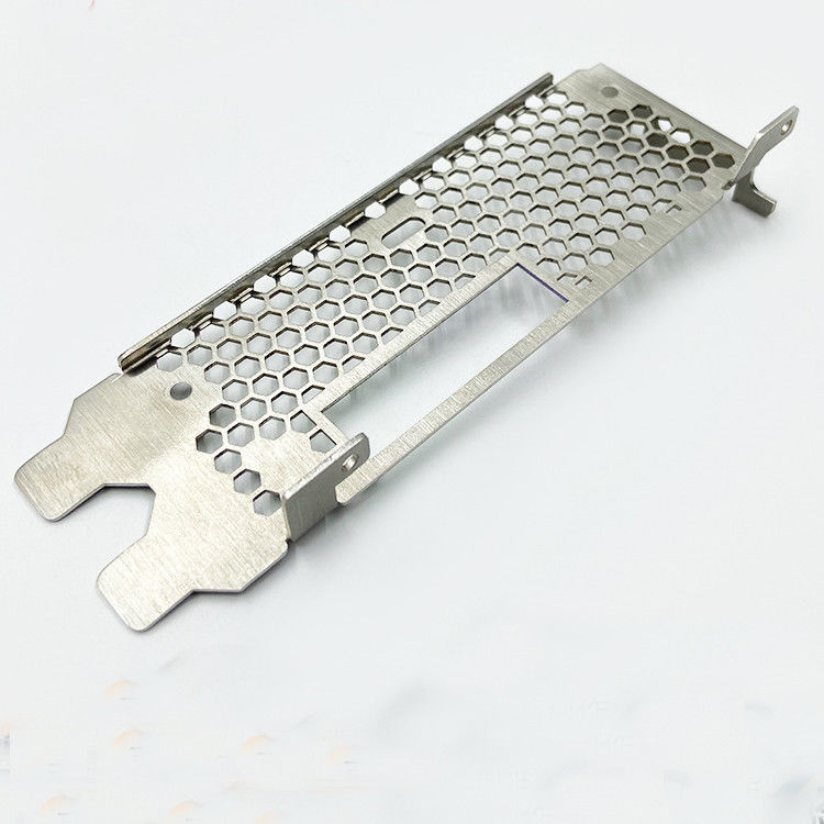Trasformazione di lamiere di metallo resistenti alla corrosione ad alta resistenza Fabbricazione di lamiere di metallo su misura